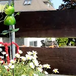 Niemeier *